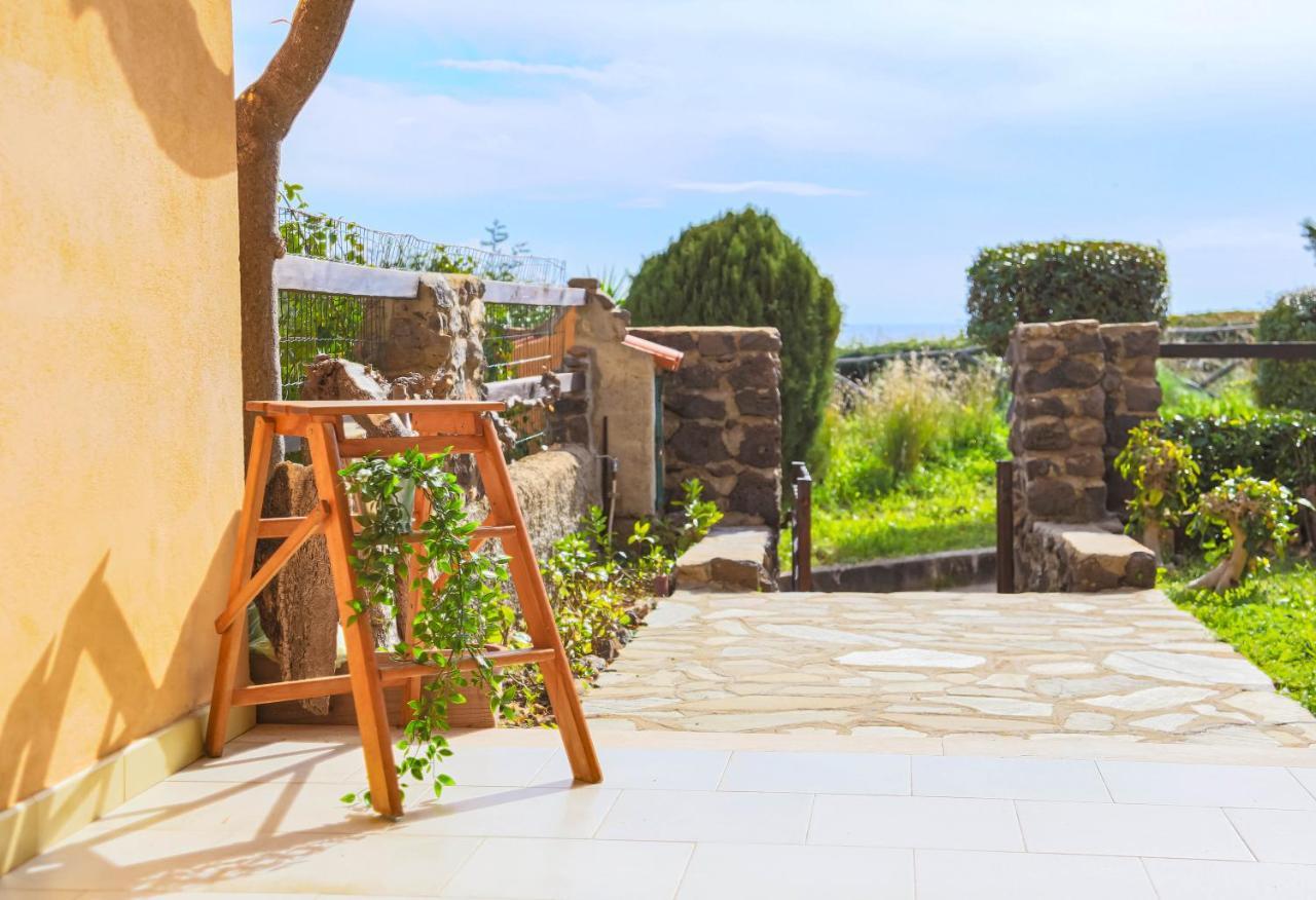 Casa Ariel Per 4, A Pochi Passi Dalla Spiaggia Iun R0963 Cala Gonone Exterior photo